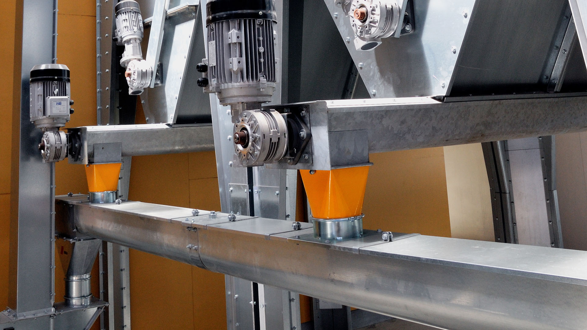 Sinfines de canal | transporte de granos | SKIOLD 